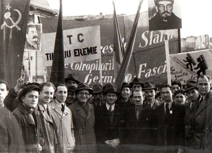 Miting de 7 noiembrie 1944 Fototeca online a comunismului românesc, cota 140/1944 